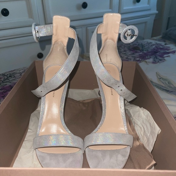 Gianvito Rossi Portofino Heels 105 - Picture 3 of 5